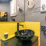 Black & Y'hello T2 : Wifi/parking/ 5' Centre-ville Appartement *