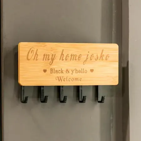 Black & Y'hello T2 : Wifi/parking/ 5' Centre-ville Διαμέρισμα