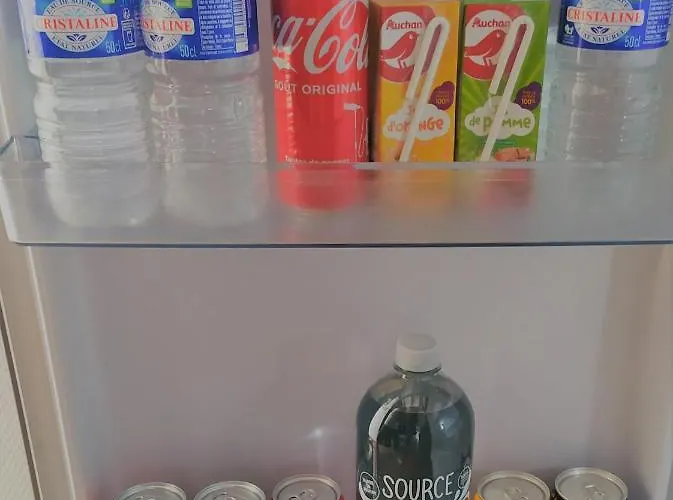 Black&y'hello T2 : Wifi/parking/ 5' Centre-ville Apartamento